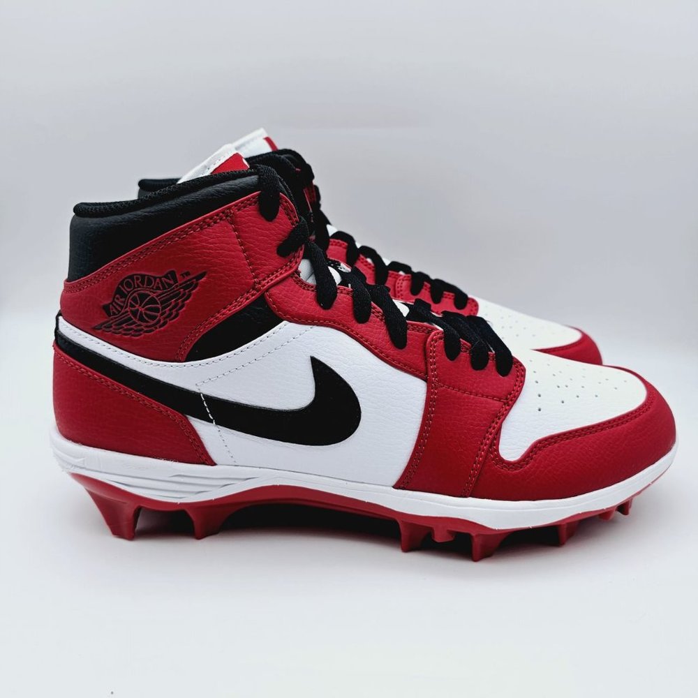 Nike Jordan 1 TD Mid Chicago Football Cleats FJ6805-106